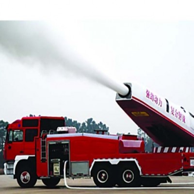 Zoomlion 4*2 5600L Water&Foam Fire Fighting Vehicle Truck Capacity PM80 for Sale